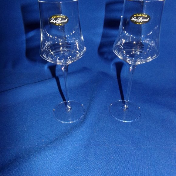 Vintage New Accademia Luigi Bormioli Crystal Toasting Wine Glasses - Set of Two - Picture 1 of 5